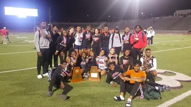 Life High School Waxahachie Track Team